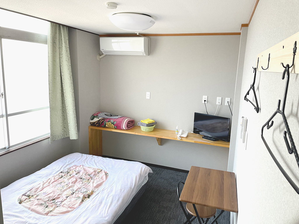 room1
